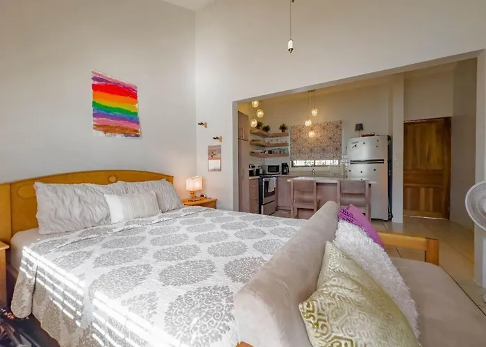 Ferienhaus Emerald Haven Second Floor Mins From