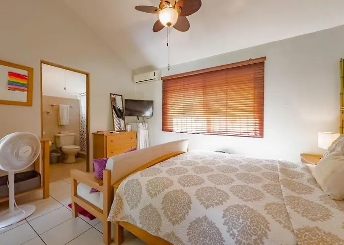 Emerald Haven Second Floor Mins From Ferienhaus Coco